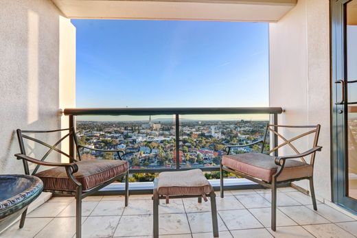 Apartment in Los Angeles, Los Angeles County