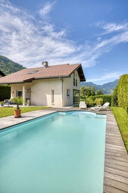 Detached House in Alex, Haute-Savoie
