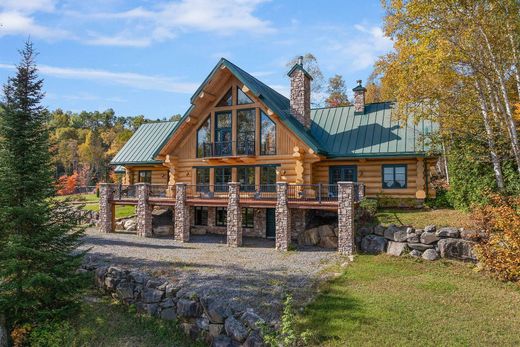 Saint-Zénon, Lanaudièreの一戸建て住宅