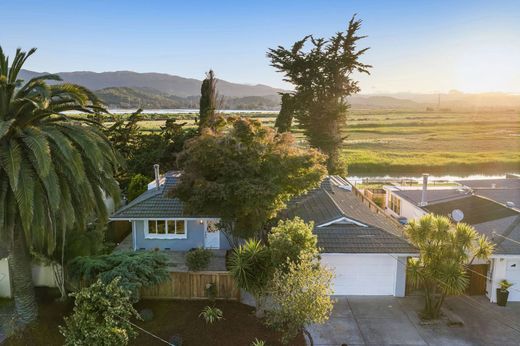 Detached House in Novato, Marin County