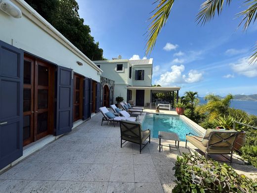 Βίλα σε Belmont