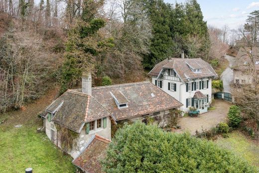 Luxury home in Essertines-sur-Rolle, Nyon District