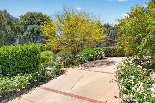 Detached House in Ojai, Ventura County