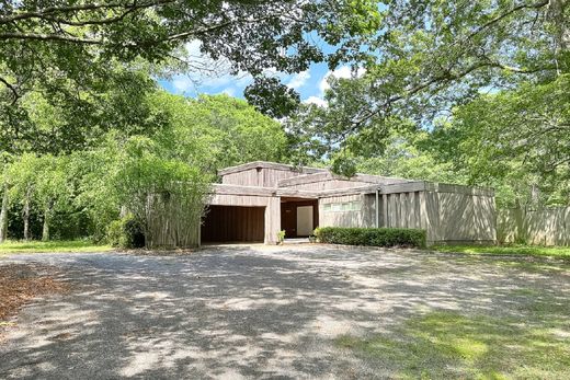 Detached House in East Quogue, Suffolk County
