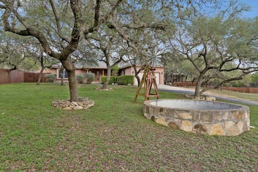 Detached House in Canyon Lake, Comal County