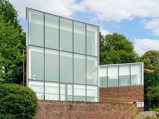Detached House in Uccle, Brussels Capital Region