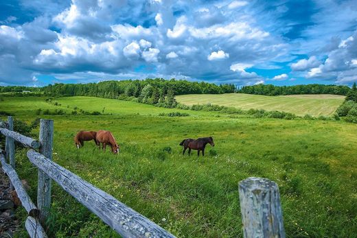Casa en Saint-Georges, Chaudière-Appalaches