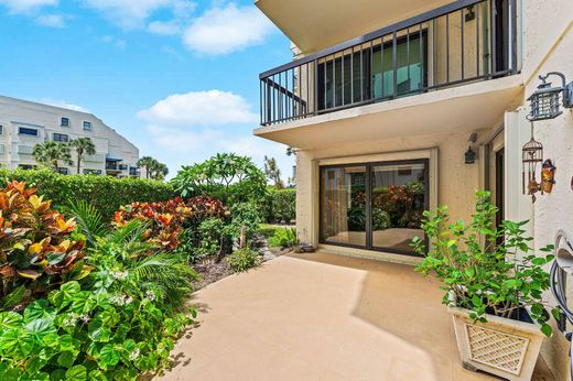 Apartment in North Palm Beach, Palm Beach