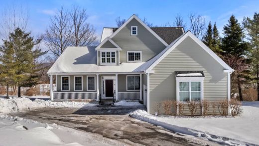 Apartment / Etagenwohnung in Lenox, Berkshire County