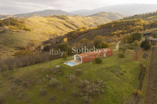 빌라 / Manoppello, Provincia di Pescara