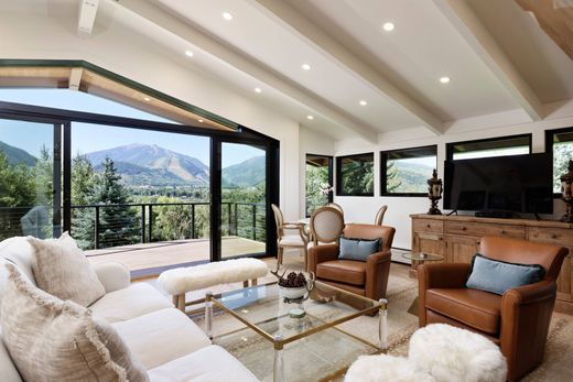 Detached House in Aspen, Pitkin County