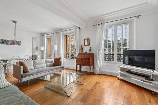 Apartment / Etagenwohnung in Monceau, Courcelles, Ternes, Paris