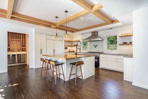 Detached House in East Hampton, Suffolk County