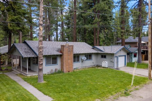 Duplex in South Lake Tahoe, El Dorado County