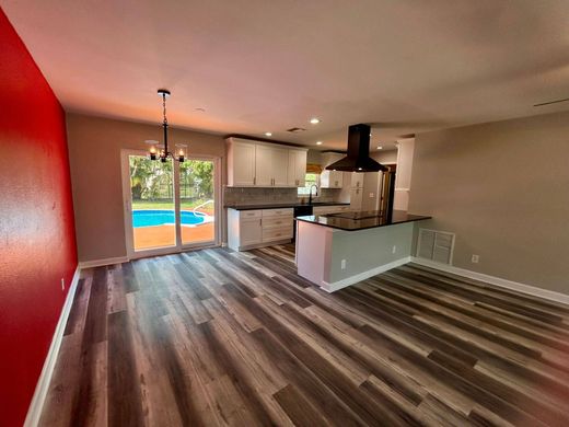 Casa Unifamiliare a Port Saint Lucie, Saint Lucie County