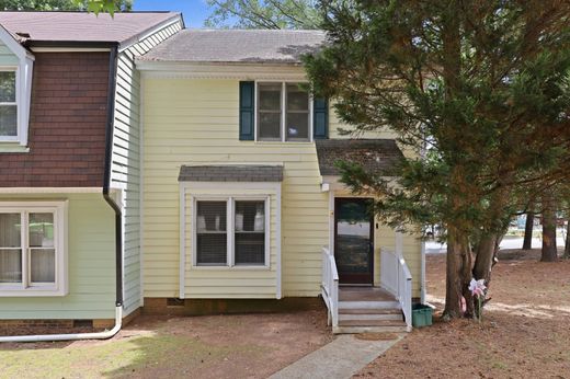 Townhouse in Raleigh, Wake County