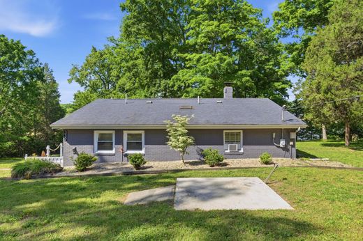 Detached House in McDaniels, Gordon County