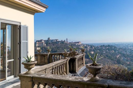 Appartamento a Bergamo, Lombardia