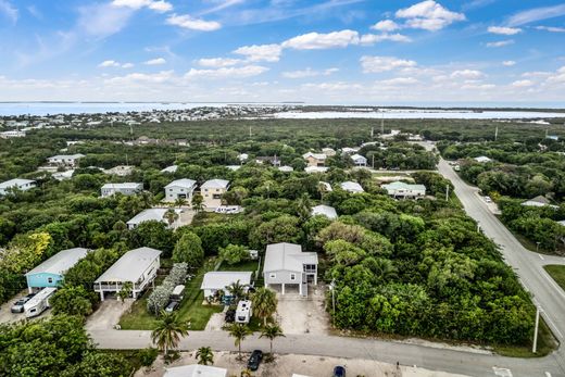 Detached House in Summerland Key, Monroe County