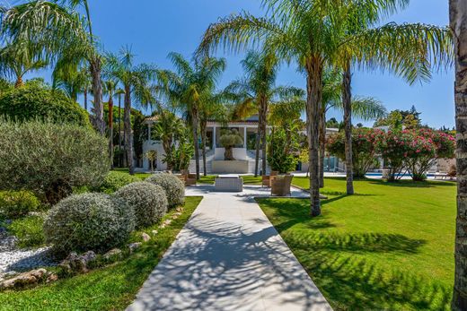 Detached House in Marbella, Malaga