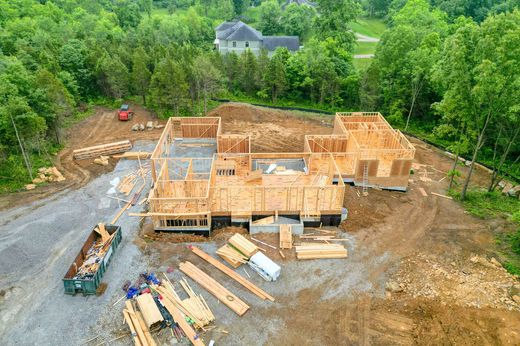 Detached House for sale in Pewee Valley