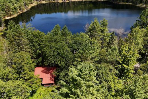 Vrijstaand huis in Cantley, Outaouais