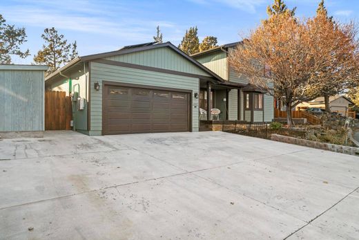 Luxury home in Bend, Deschutes County