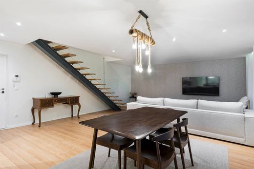 Двухуровневые апартаменты, Порту, Porto