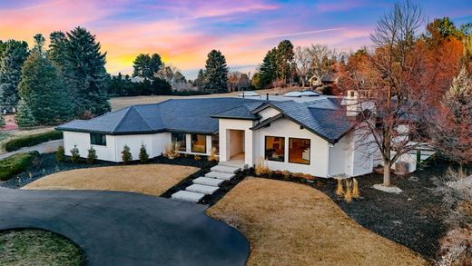 Detached House in Cherry Hills Village, Arapahoe County