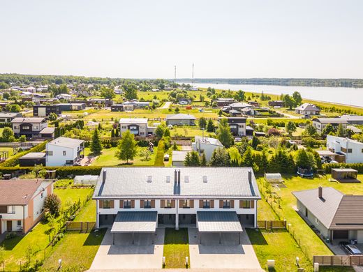 Luxury home in Ikšķile, Ogres novads