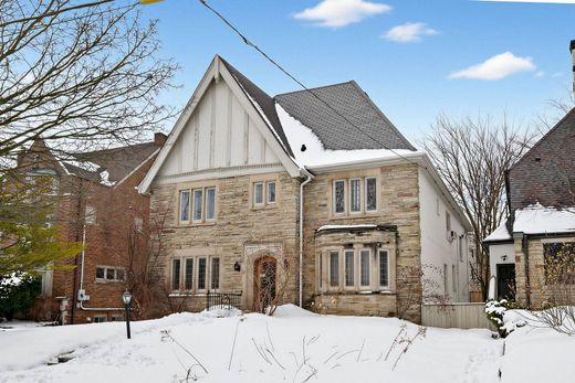 Detached House in Toronto, Ontario