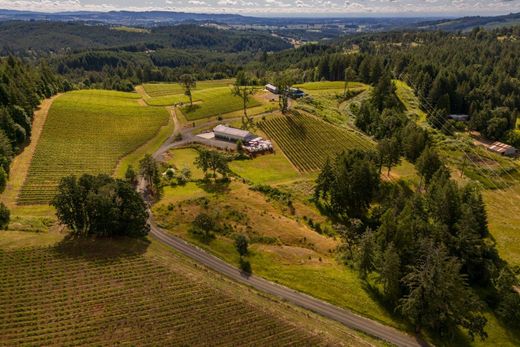 Carlton, Yamhill Countyの高級住宅