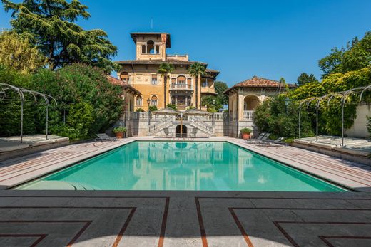 Villa in Lonato, Provincia di Brescia