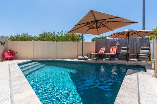 Detached House in West Carson, Los Angeles County