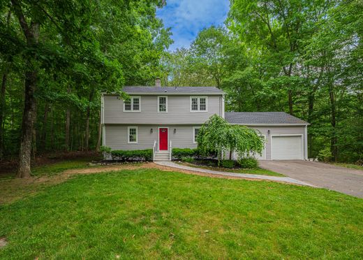 Detached House in Madison, New Haven County