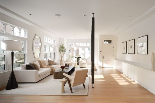 Detached House for sale in San Francisco