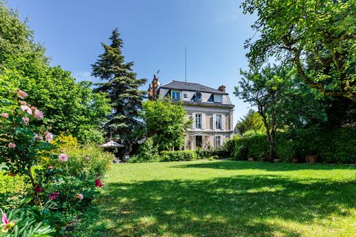 Einfamilienhaus in Dijon, Cote d'Or