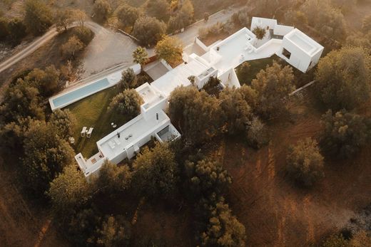 Detached House in Faro, Distrito de Faro