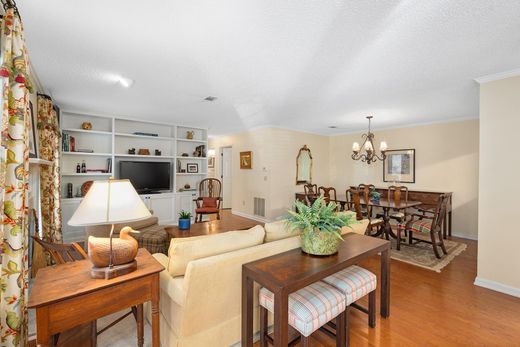 Apartment in Sandy Springs, Fulton County