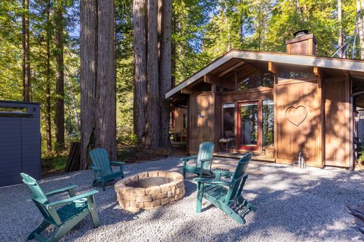 Detached House in Jenner, Sonoma County