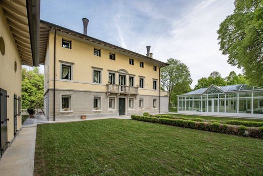 Villa a Porcia, Pordenone