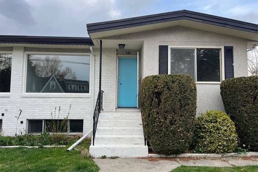 Duplex in Kelowna, Regional District of Central Okanagan