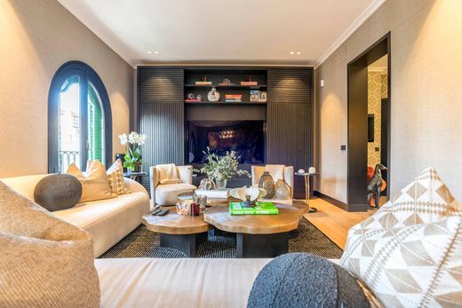 Apartment / Etagenwohnung in Madrid, Provinz Madrid