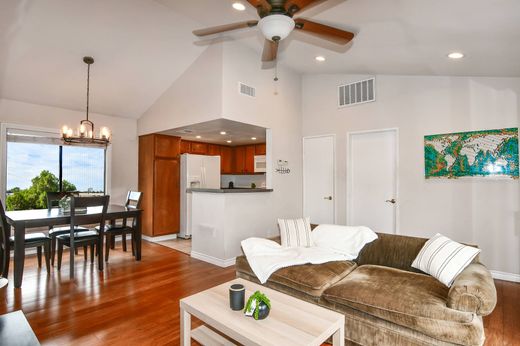 Piso / Apartamento en Long Beach, Los Angeles County