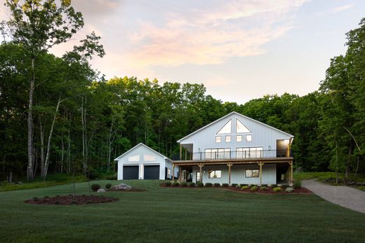 Detached House in Narrowsburg, Sullivan County