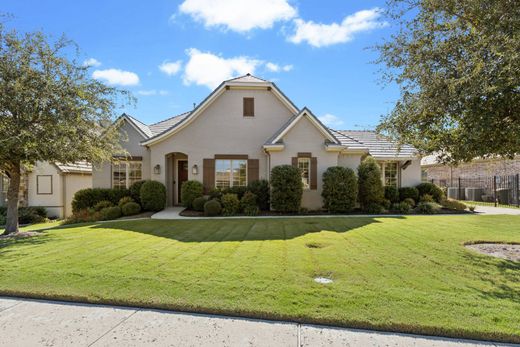 Vrijstaand huis in Benbrook, Tarrant County