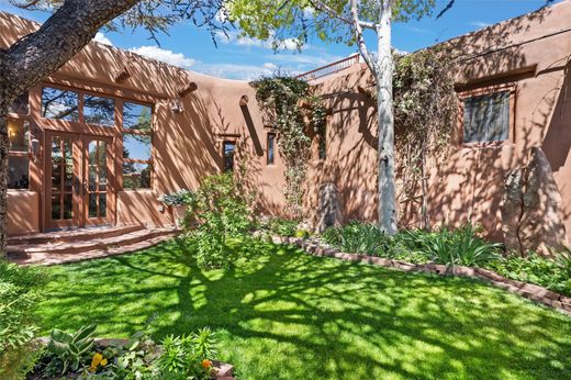 Santa Fe, Santa Fe Countyの一戸建て住宅