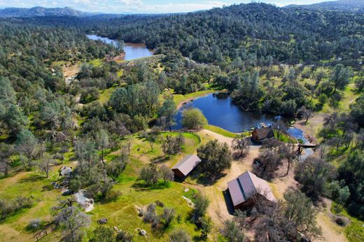 Einfamilienhaus in Coarsegold, Madera County