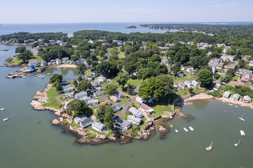 Casa Unifamiliare a Branford, New Haven County