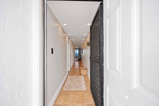 ﺷﻘﺔ ﻓﻲ Bonita Springs, Lee County